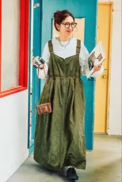 ニコアンド　MA-1風　ワンピース　完売品　未使用品　グレージュ　人気色❣️ ニコアンド メイクスタッフ Misayo MA-1風 ワンピース