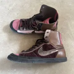 NIKE THY WORD ハイカットスニーカー