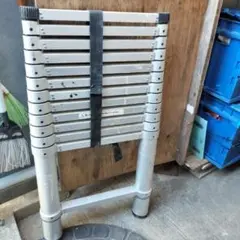 Item thumbnail for item 0bcbd5c0-b55a-446d-a304-950e01c5b9c6