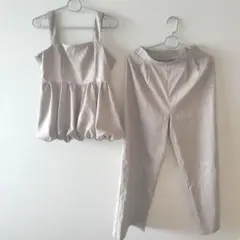 GORGE　フレアトップス　パンツセットアップ　ベージュ