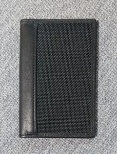 TUMI カードケース (10.5cm × 7cm)
