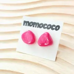 へんてこな形のつるつるピアス ハンドメイドピアス ポリマークレイ