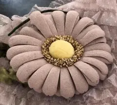 ひな菊 コサージュ