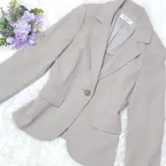 ELLE エル　くすみベージュ テーラード春夏ジャケット　背抜き　40サイズ