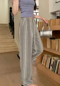 ワイドパンツ　ストライプ　L