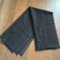 黒のエスニック風ストール