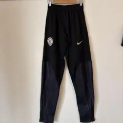 NIKE トラックパンツ　チェルシー