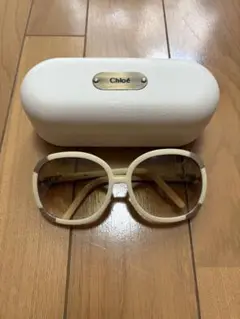 Chloé アイボリーラウンドサングラス