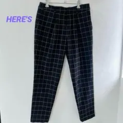 ヒアーズ　ブラックパンツ　チェック柄　スリムフィットパンツ　ストレッチ　M