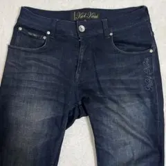 Item thumbnail for item 71a29367-0db5-419f-9ce4-b6e6f9581712