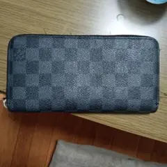 ルイ・ヴィトン長財布　ダミエ黒色
