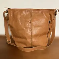 【美品】✨PEAKSPEAK✨キャメル 本革レザーショルダーバッグ
