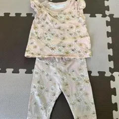 UNIQLO×Paul & JOE 花柄フリル付きトップスとレギンスセット
