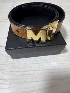 極美品　MCM ベルト Yahoo!オークション - 極 美品 MCM ベルト レザー スタッズ 総柄