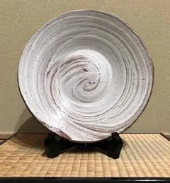 東陶会　紅椿窯　安原喜明作　刷毛目手造　皿　在銘共箱　無傷保証　古物。