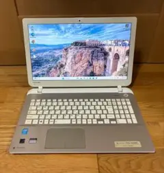 東芝 高速SSD Windows11 Core i3 メモリ8GB ノートPC