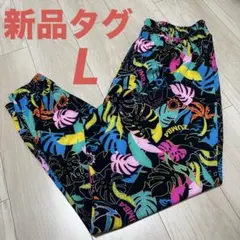 【新品・未使用】ZUMBA ウェア カラフル葉柄 ハワイ　ブラック