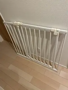 ベビーゲート