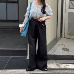 Kastane デニムタックワイドパンツ　ブラック1