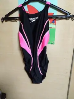 Speedo ワンピース水着 黒/ピンク