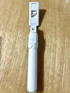 スリーコインズ ワイヤレス三脚自撮り棒