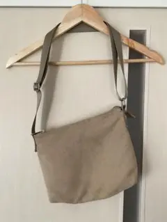 URBAN RESEARCH DOORS ショルダーバッグ ベージュ