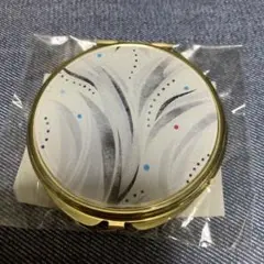羽生結弦展 扇子 ミラー シュシュ 巾着 セット Amazon.co.jp: 羽生結弦展 扇子 ミラー シュシュ 巾着 セット