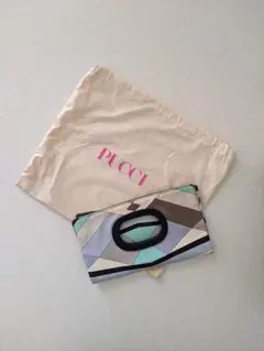 美品!EMILIO PUCCI エミリオプッチ クラッチバッグ