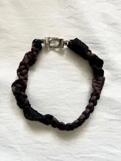 パラコード　スマホ　ハンドストラップ　ハンドメイド　ブラック×ブラウン