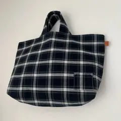 ブラックウォッチのトートバッグ　ハンドメイド　コットンリネン　外ポケット