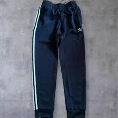 Item thumbnail for item 81d516da-ec13-4d56-8c83-047cc6c0c24b