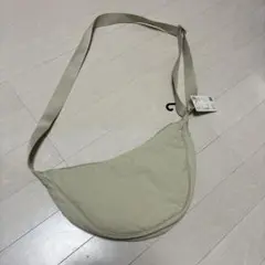 Item thumbnail for item ca1729f8-a810-4a0a-a182-fc119902d70e