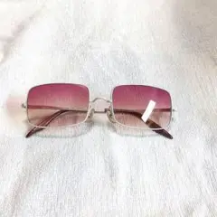 ヴィヴィアンウェストウッド ピンクレンズサングラス