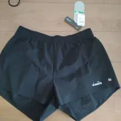 diadora ショートパンツ 黒