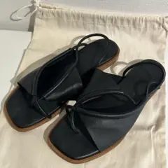 【専用】HEREU レザートングフラットサンダル