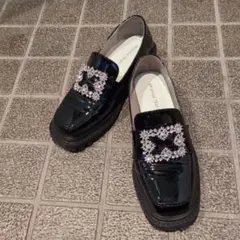 オリエンタルトラフィックビジュー付きブラックスリッポン