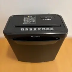 Item thumbnail for item a8a5084b-0bc2-40ba-8619-ba2e27dc8444