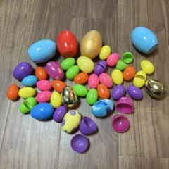 カラフルプラスチック　イースターエッグ　40個