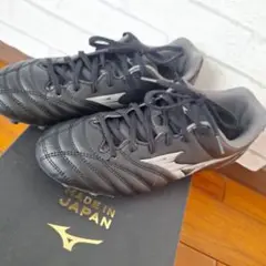 Mizuno サッカーシューズ ブラック　23センチ