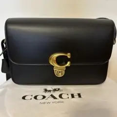 COACH ブラックレザー ショルダーバッグ