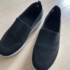 エアクッション付き ブラック スリッポン