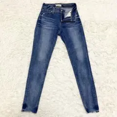 美品✨ヤヌーク アンクルスキニーカットオフデニム パトリシア 飯島望未 23 夏