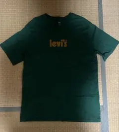 リーバイス　Tシャツ　緑
