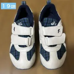 ファミリア　スニーカー　美品　19㎝