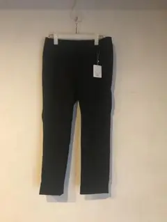新品　rewoie ブラックパンツ