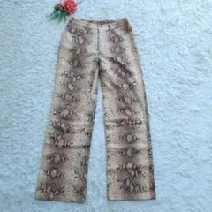 Item thumbnail for item 08636a8c-f090-4d7e-97eb-8e2fe9e64080
