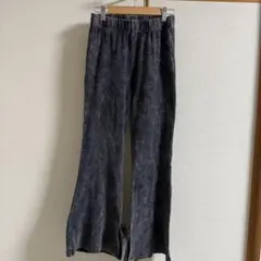 しまむら　FLC ピグメント加工フレアパンツ　低身長さん
