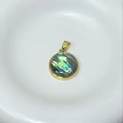 Item thumbnail for item fcbe897f-e4ce-4819-b3be-94cea8e5503f