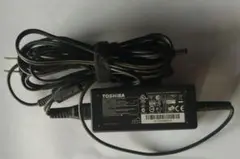 TOSHIBA ACアダプター PA3743U-1ACA 30W