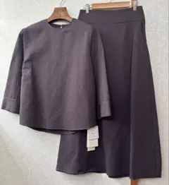 《新品タグ付き》ミラオーウェン コットンリネン　スカートセットアップ